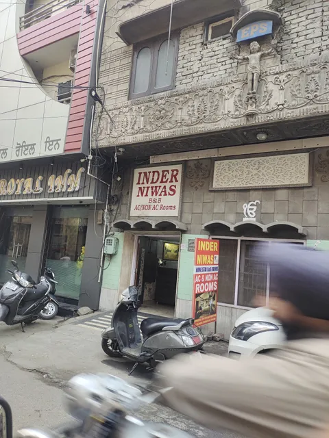 Inder Niwas