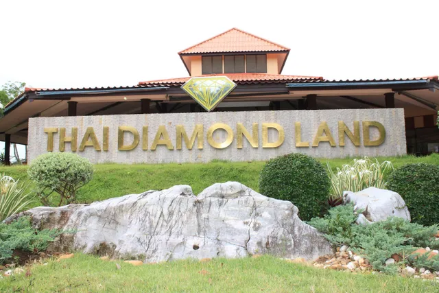Thai Diamond Land Kaengkrachan