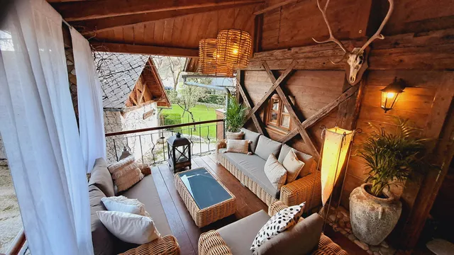 Cottage and Chalet Pr Klemuc