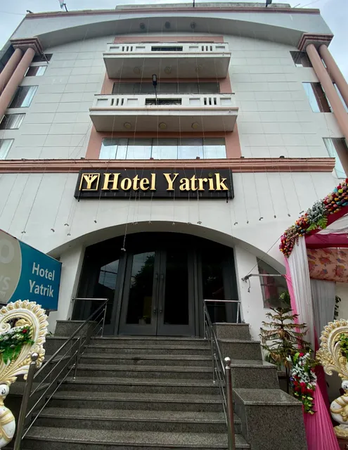 Hotel Yatrik