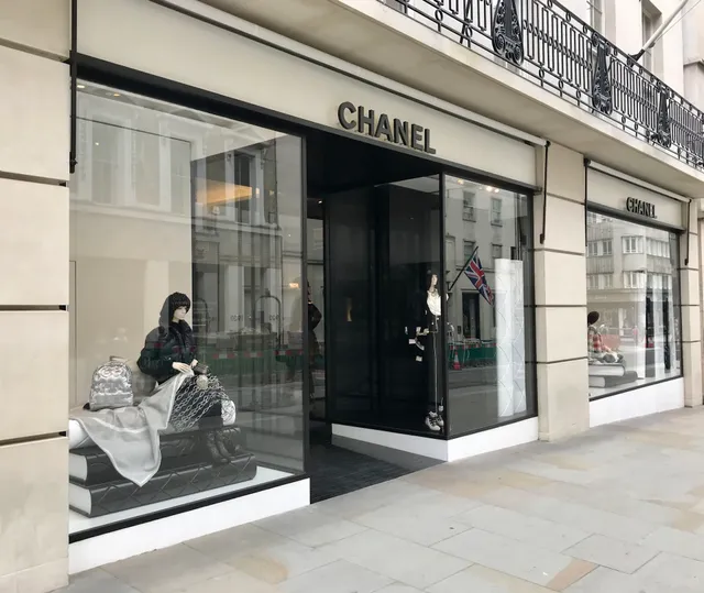 CHANEL NEW BOND STREET