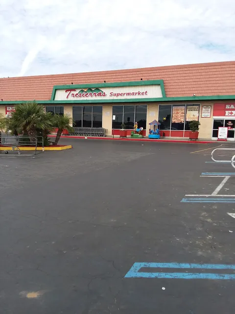 Pleasant Valley Shopping Center