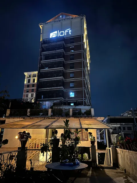 3 monkeys tourist hostel