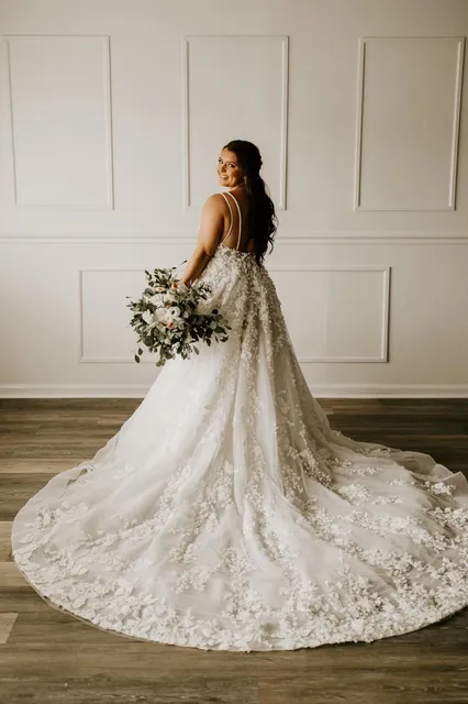 Marina's Fashion & Alterations