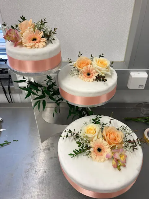 Backen auf Bestellung - Konditor Meisterin Andrea Wieser-Herzog