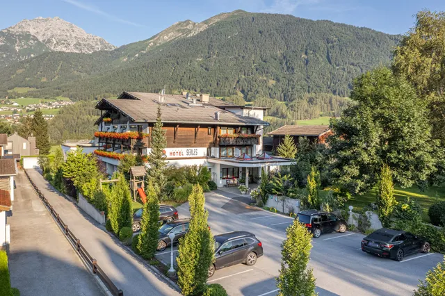Hotel Serles - Daheim im Stubai
