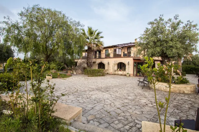B & B Casale Siciliano