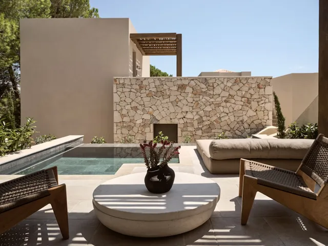 Pierros Verde | 5-Star Suite Hotel