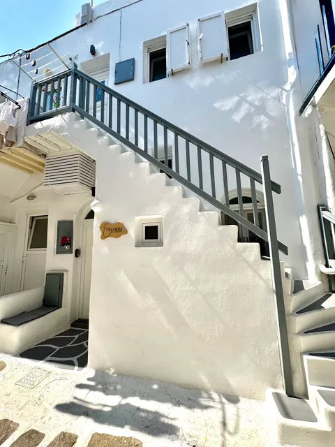 Entropia Myconian Apartments