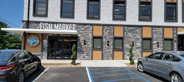 New Square Fish Market