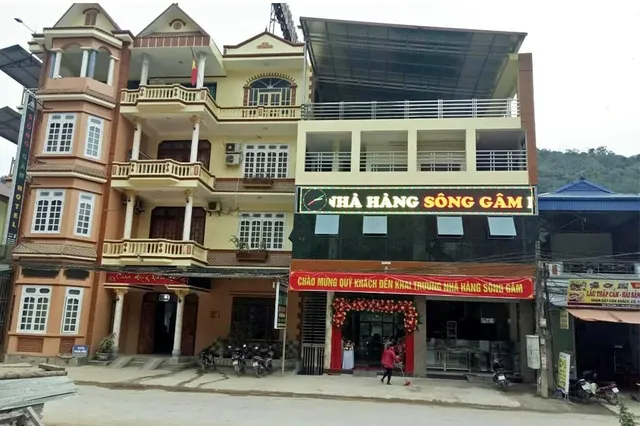 Khách sạn - nhà hàng Sông Gâm