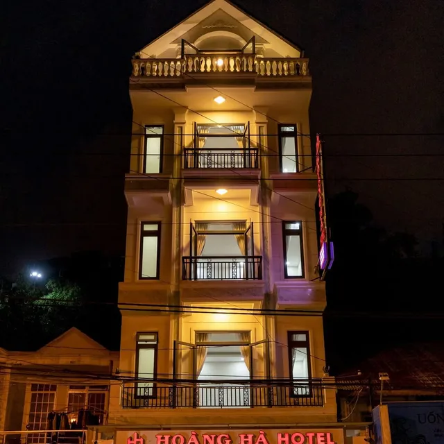 Hoang Ha Hotel