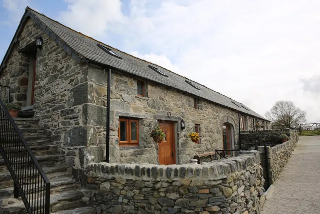 Bythynnod Moel Yr Iwrch Cottages