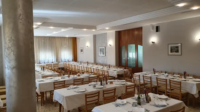 Trattoria Risorta-Grattacavallo Di Galdeman