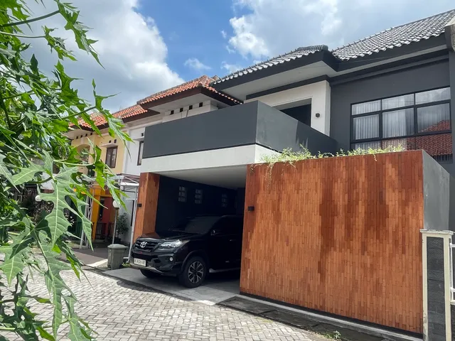 Villa Lotus Yogyakarta