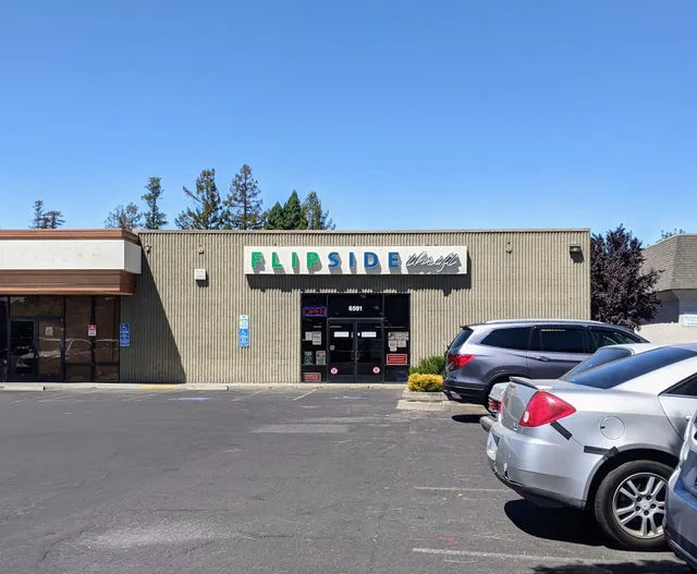 UCPNB Flipside Thrift