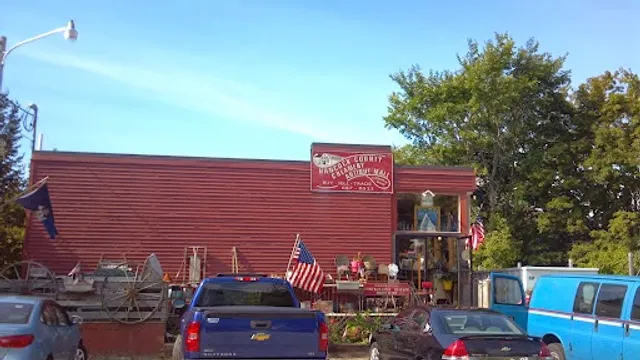 Old Creamery Antique Mall