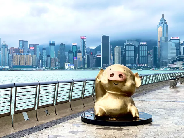 McDull Statue