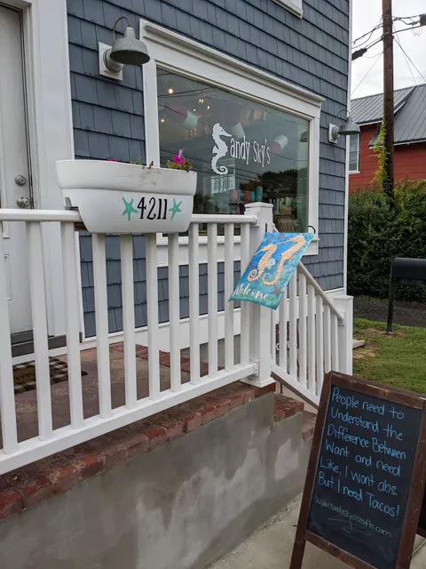 Sandy Sky’s Crafts