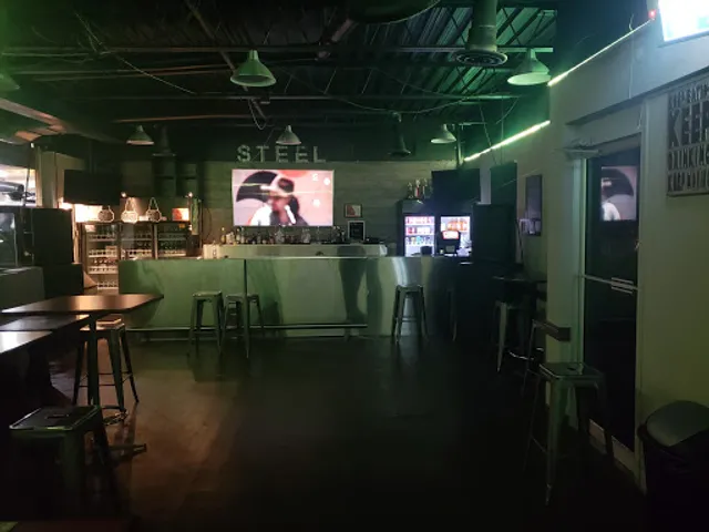 Steel Bar & Grill