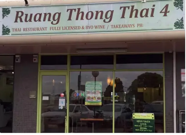 Ruang Thong Thai 4 Restaurant