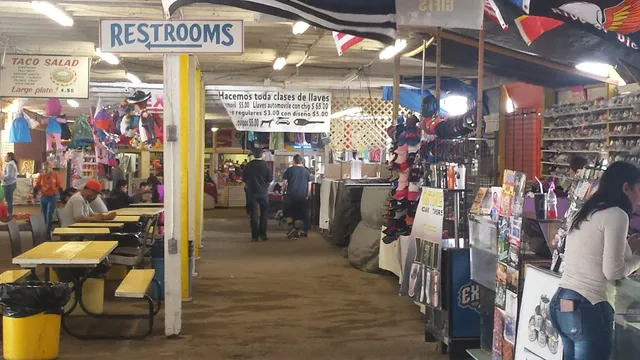 Austin Country Flea Market