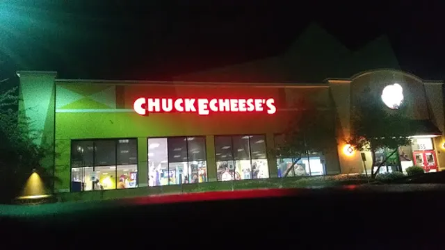 Chuck E. Cheese