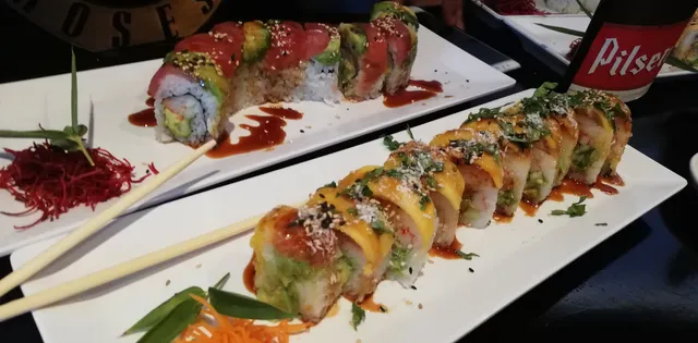 Sushi Tsunami • Escazú