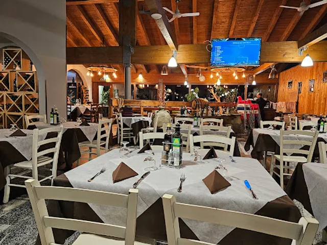 Ristorante Pizzeria Villa Giara