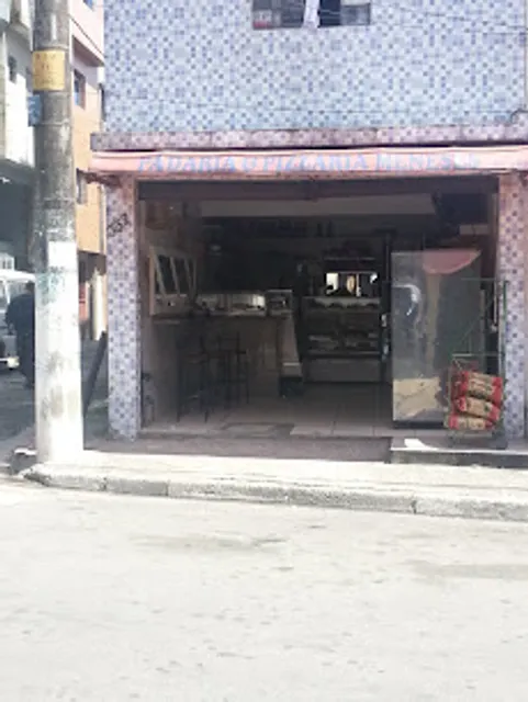 Padaria e Pizzaria Meneses