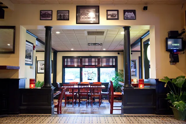 P.J. Whelihan's Pub + Restaurant - Blue Bell