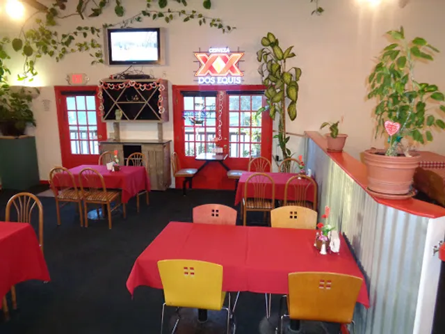 El Epazote Restaurant