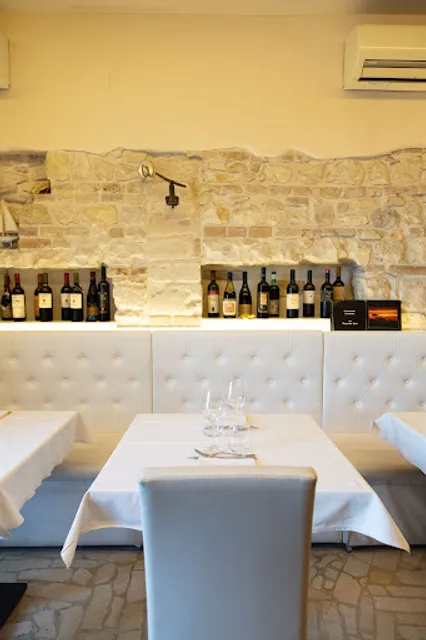 Ristorante La Taverna