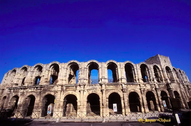 camping l'arlesienne