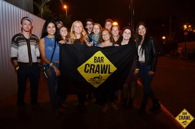 Bar Crawl Lima - Party Tour in Miraflores