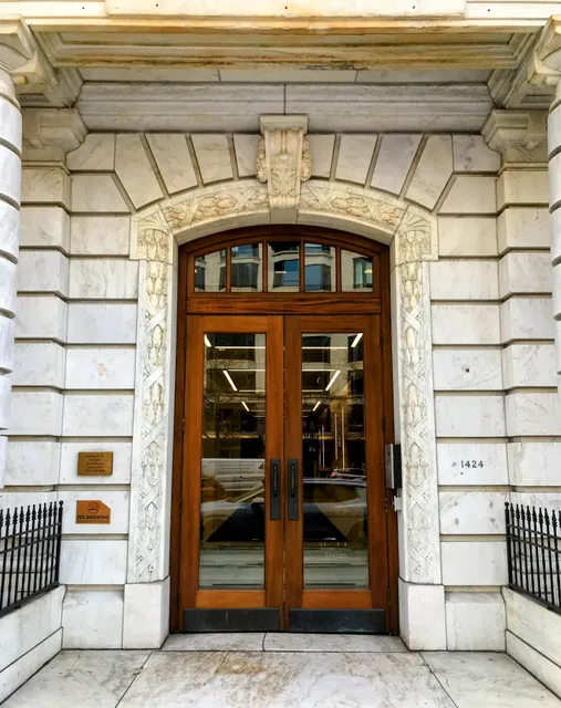 M.M.LaFleur D.C. Showroom