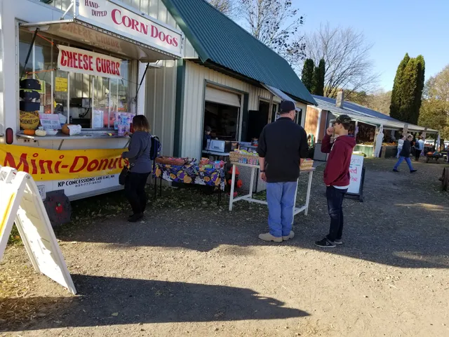 Lendt's Pumpkin Patch