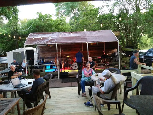 Bimbo's Beer & Bar BQ