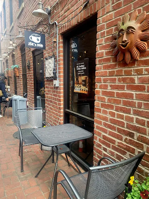 Jolt 'N Bolt Coffee & Tea House