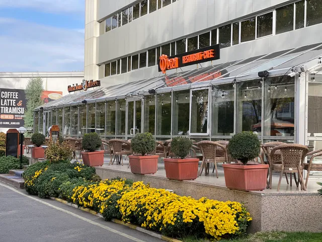 O'Pera Restaurant Cafe