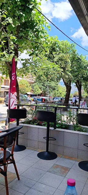 Eiffel Coffee Bistro