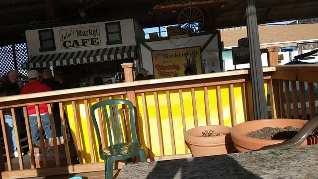 Julia's Market Cafe