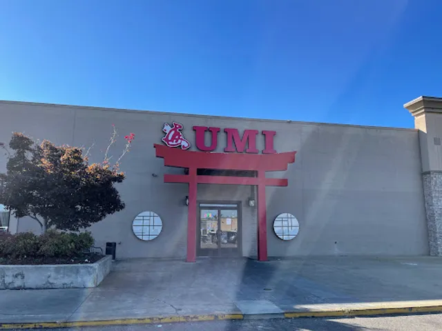 Umi Japanese Steakhouse & Sushi Bar