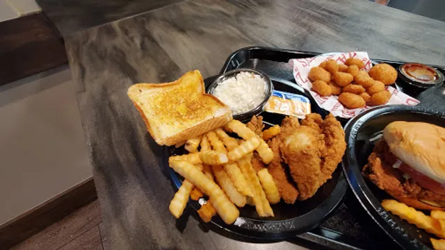 Zaxby’s Chicken Fingers & Buffalo Wings