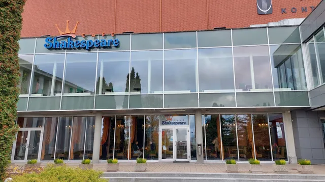 Café Shakespeare