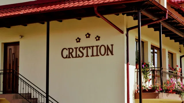 Pensiunea Cristiion
