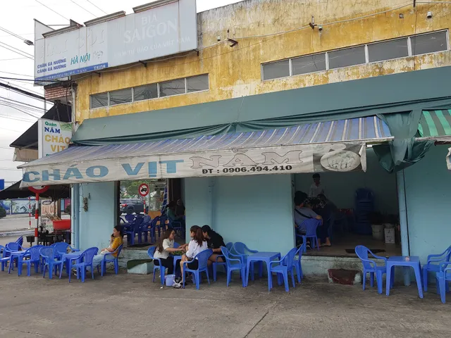 Chân cánh gà nướng Hai Còi