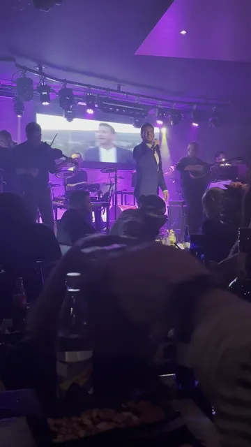 Astron Live Clubbing