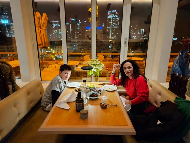 Flemings Riverside Restaurant & Wine Bar