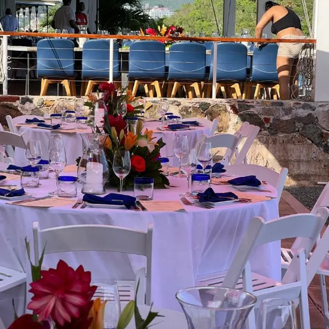 Oceana Restaurant & Bistro